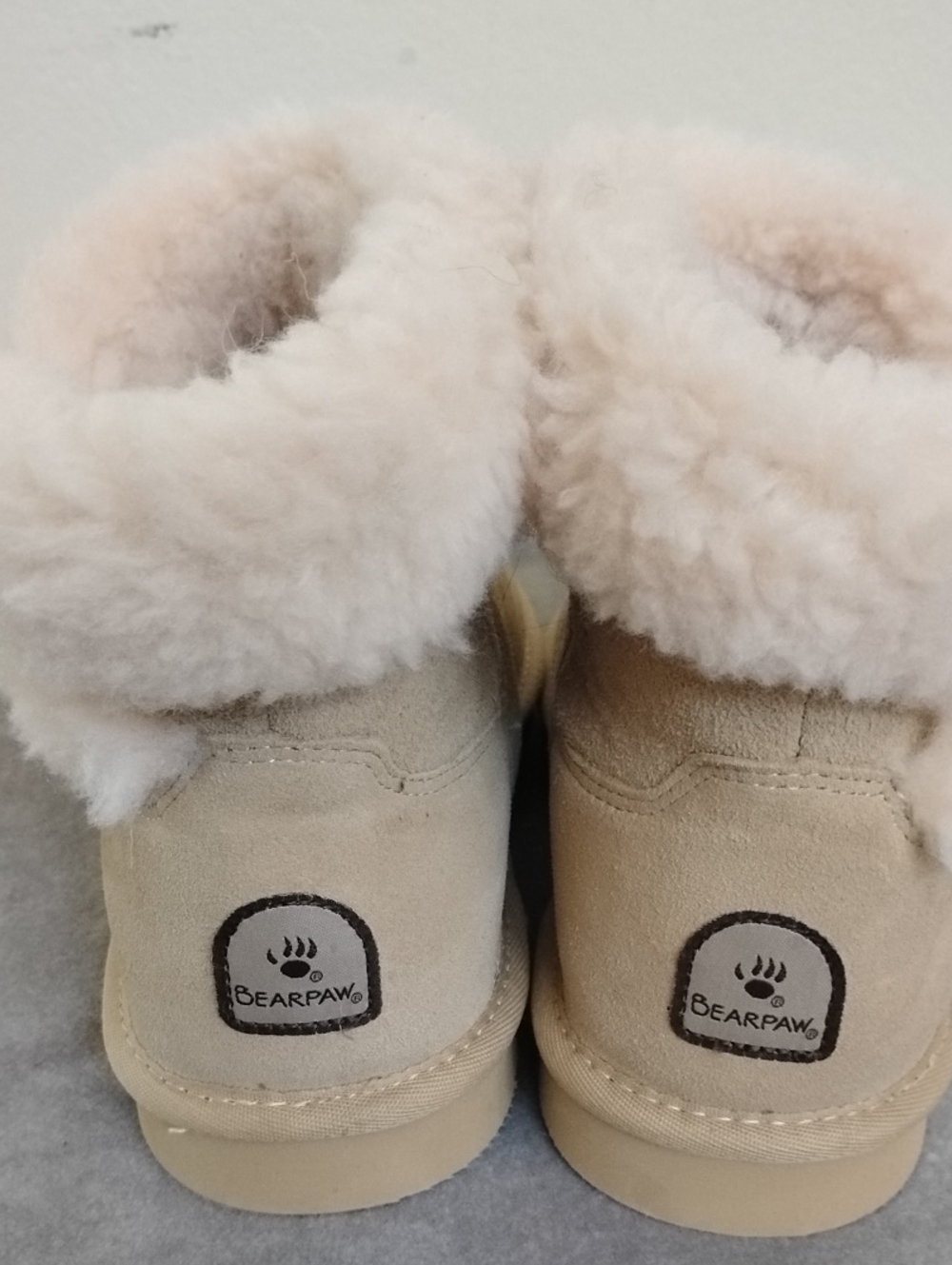 NWT BearPaw  Beige Shearling Cuffed Boots